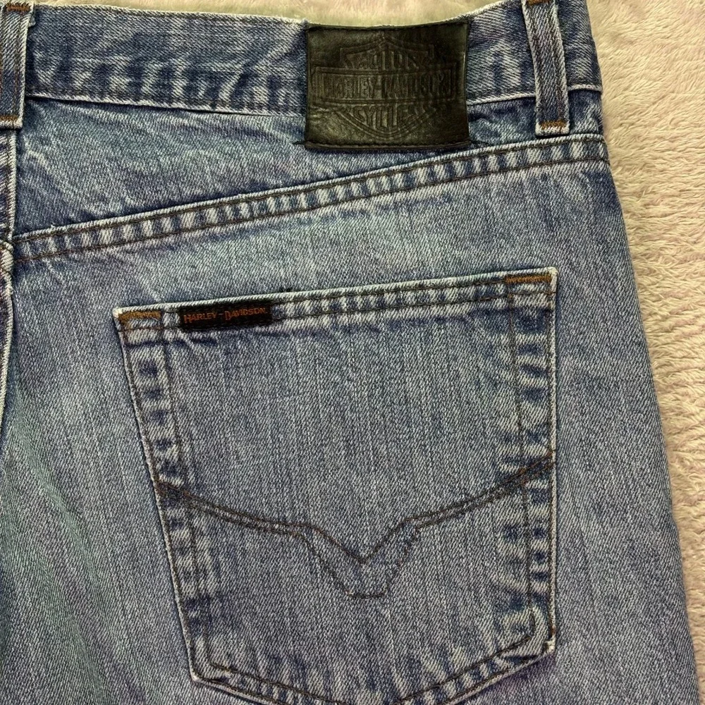 Harley Davidson Mens Jeans 36x30 Blue Straight Leg Embroidered Logo Denim